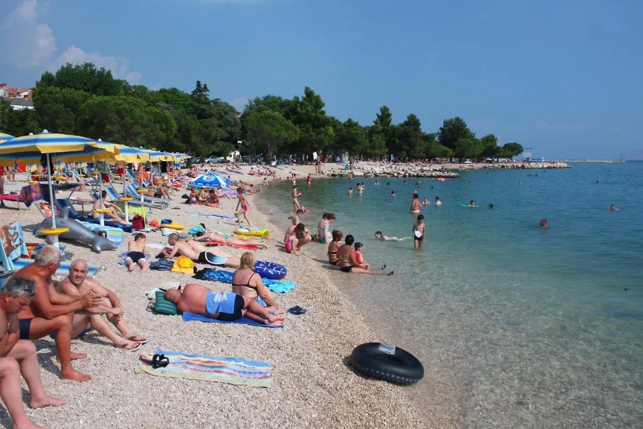 Apartment Crikvenica 12116A